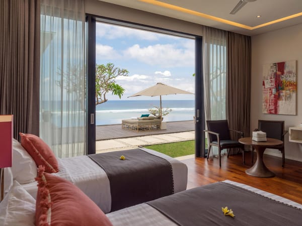 Grand Cliff Nusa Dua -Twin bedroom view outside